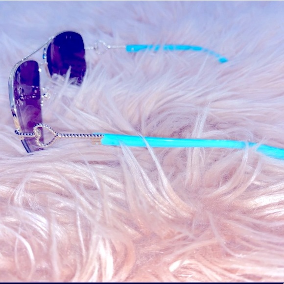 Authentic Tiffany & Co. Aviators - Picture 4 of 4